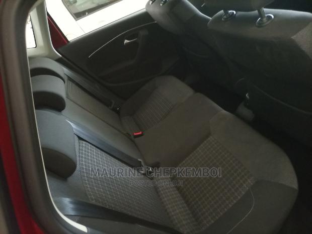 Volkswagen Polo 2014 Red