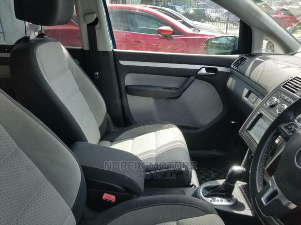 2014 Volkswagen Touran Blue: Affordable and Reliable
