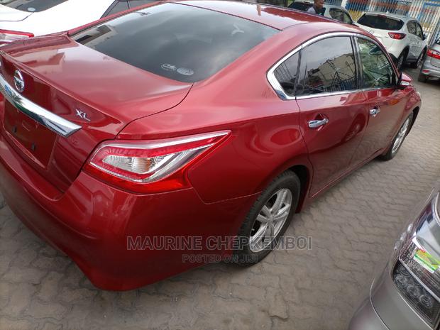 Nissan Teana 2014 Red