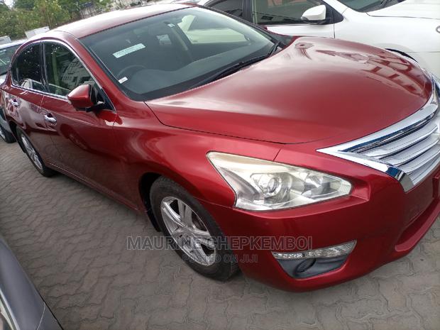 Nissan Teana 2014 Red