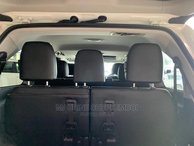 Toyota Land Cruiser 4.6 V8 ZX 2015 Pearl