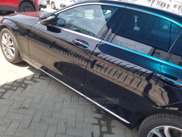 2014 Mercedes-Benz C200 - Luxury Green Sedan