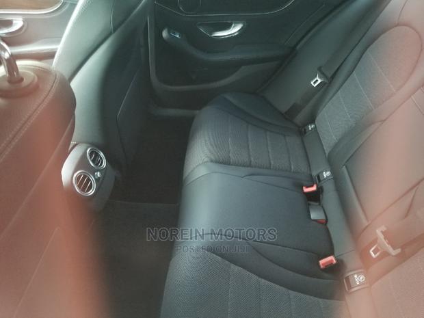 2014 Mercedes-Benz C200 - Luxury Green Sedan