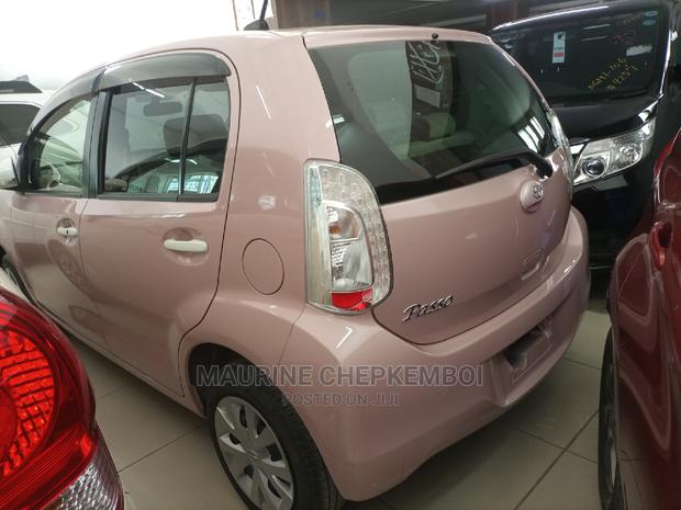 Toyota Passo 2014 Pink