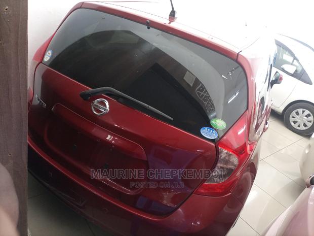 Nissan Note 2014 SV Premium Red