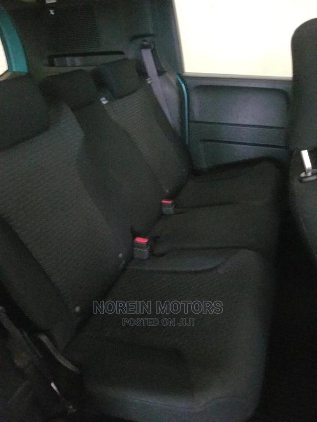 Pre-owned Honda Mobilio 2014 Blue: Affordable and Reliable