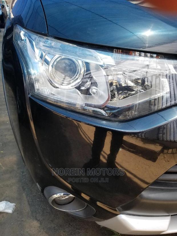 2015 Mitsubishi Outlander Black Edition: The Perfect Family Car