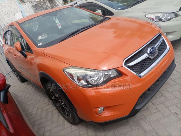 Subaru XV 2015 Orange