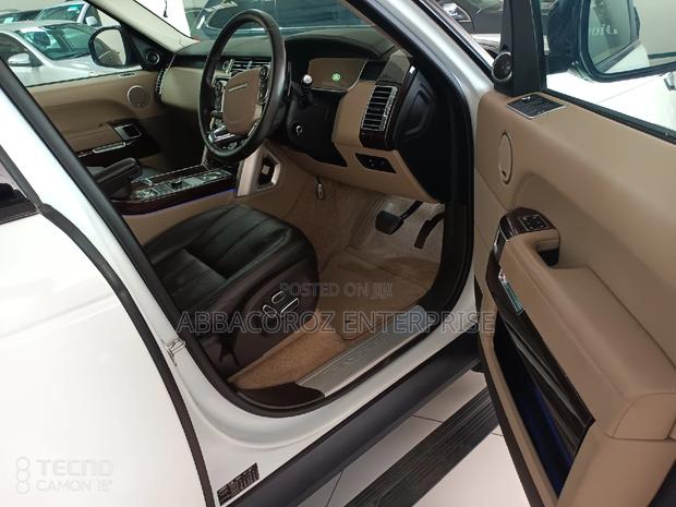 Land Rover Range Rover Vogue 2015 White