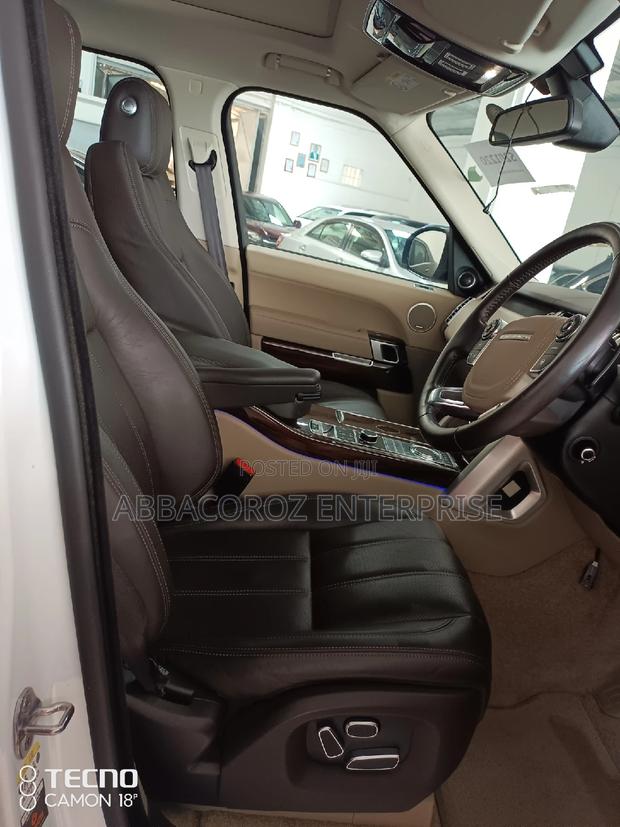 Land Rover Range Rover Vogue 2015 White