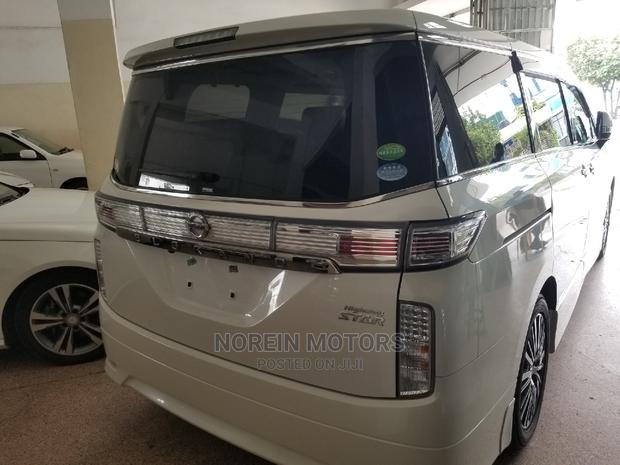 2015 Nissan Elgrand in White - Stylish & Powerful