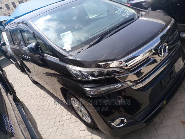 Toyota Vellfire 2015 Black