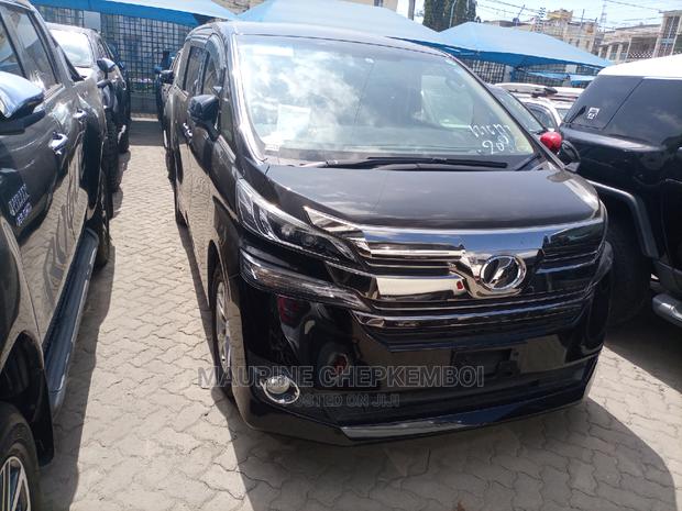 Toyota Vellfire 2015 Black