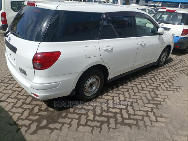 Nissan Advan 2014 White
