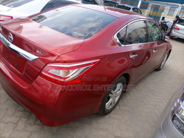 Nissan Teana 2015 Red