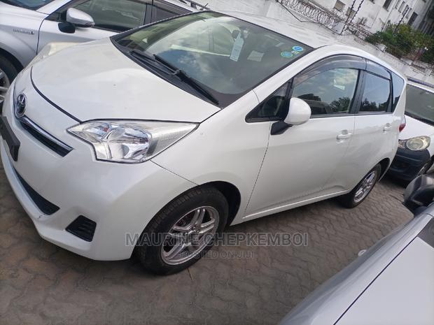 Toyota Ractis 2014 1.5 FWD White