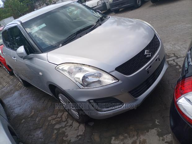 Suzuki Swift 2014 Silver