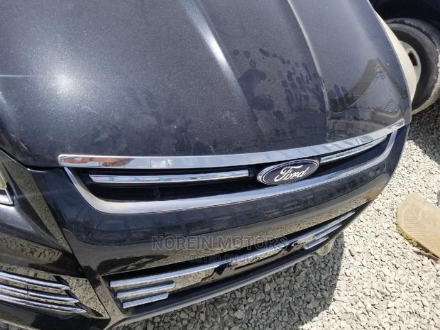 2014 Ford Kuga Black - Sleek, Stylish, and Ready for Adventure
