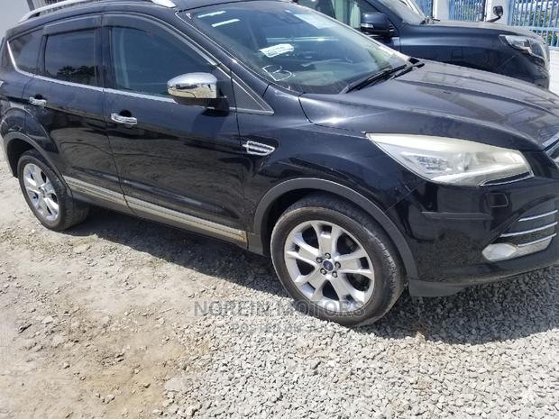 2014 Ford Kuga Black - Sleek, Stylish, and Ready for Adventure