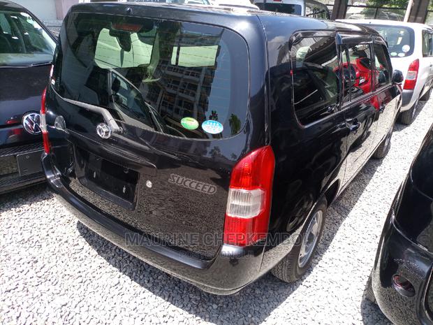 Toyota Succeed 2014 Black