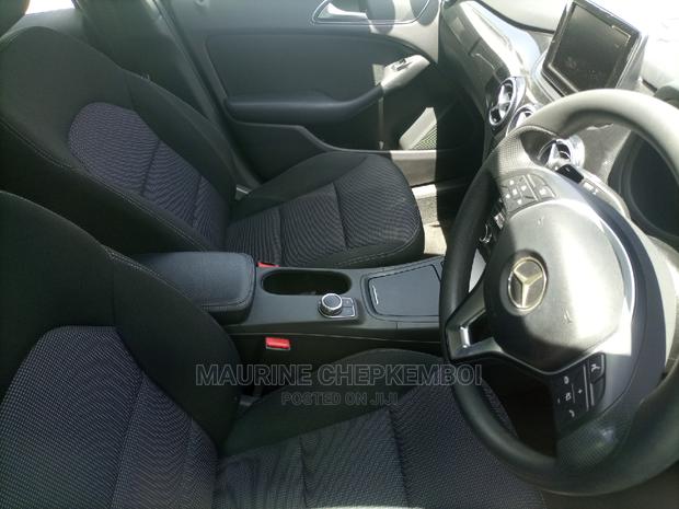 Mercedes-Benz B-Class 2015 Black