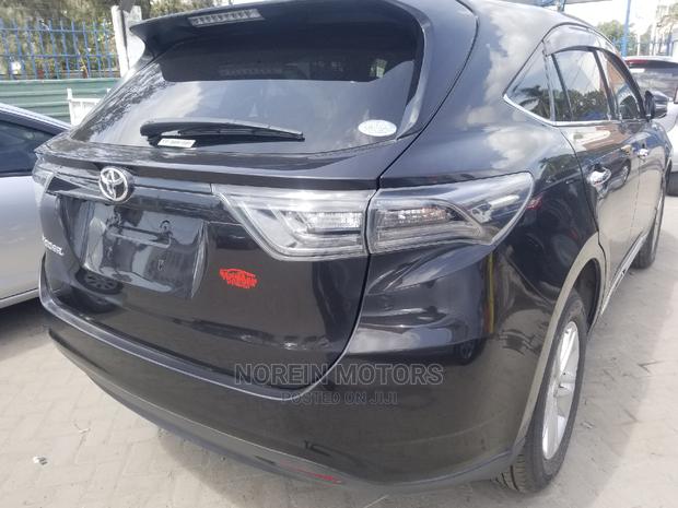 Green Toyota Harrier 2014 - Used Luxury SUV for Sale