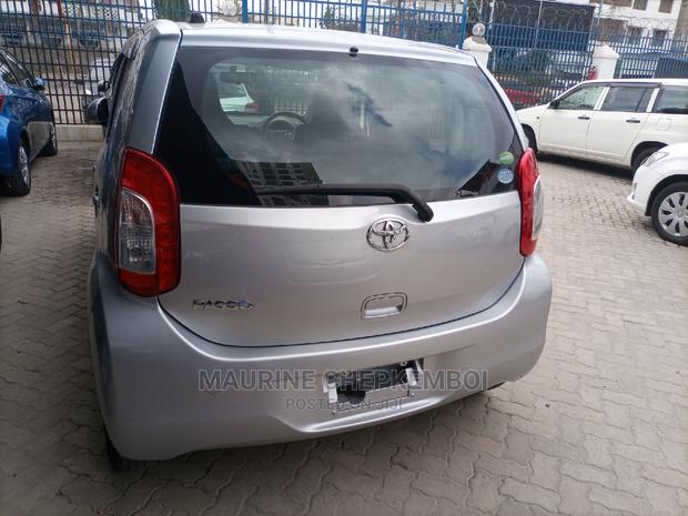 Toyota Passo 2015 Gray