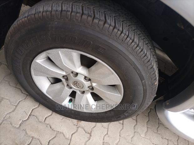 Toyota Hilux 2016 Silver