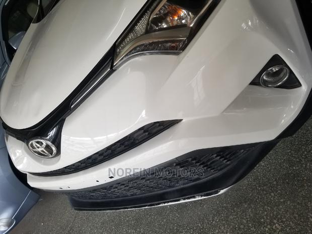 Orange 2015 Toyota RAV4: Top-Rated Pre-Owned SUV