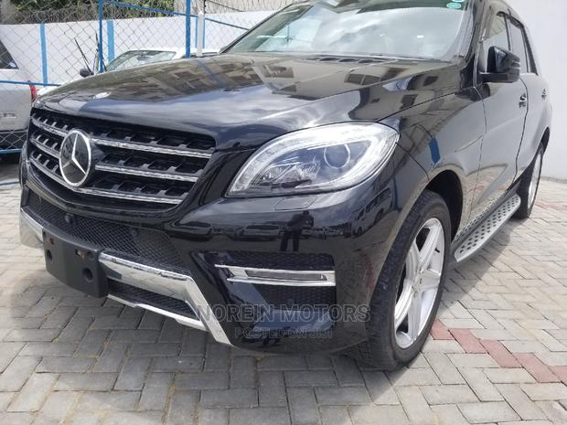 2014 Black Mercedes-Benz M Class: Quality Pre-owned Vehicle