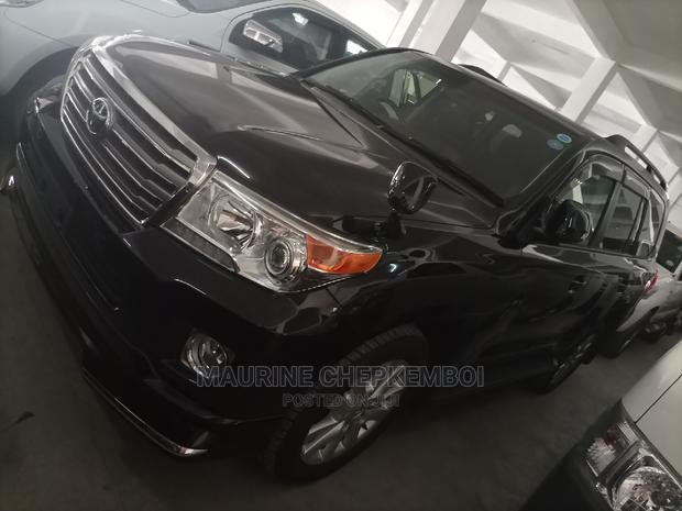 Toyota Land Cruiser 4.5 V8 GL 2015 Matt Black