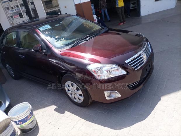 Toyota Premio 1.8 AWD 2015 Purple