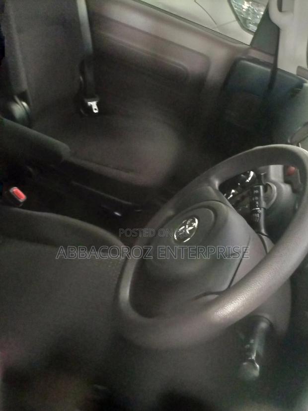 Toyota Spade 2015 Matt Black