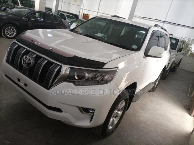 Toyota Land Cruiser Prado 2015 White
