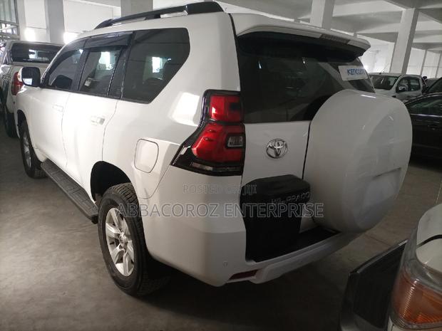 Toyota Land Cruiser Prado 2015 White