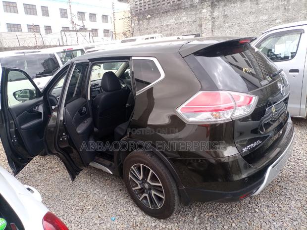 Nissan X-Trail 2015 Green