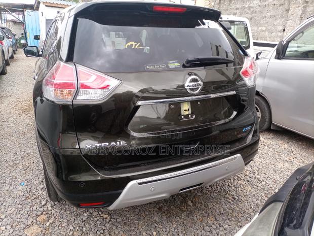 Nissan X-Trail 2015 Green