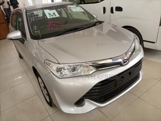 Toyota Fielder 2015 Silver