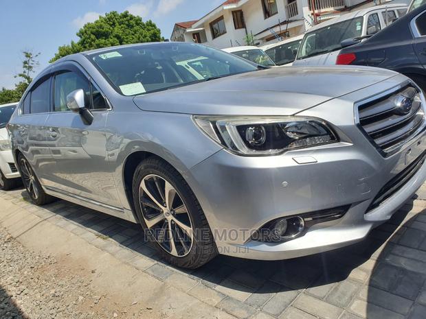 2016 Subaru Legacy 2.5i Premium AWD Silver - Premium Car for Active Lifestyle