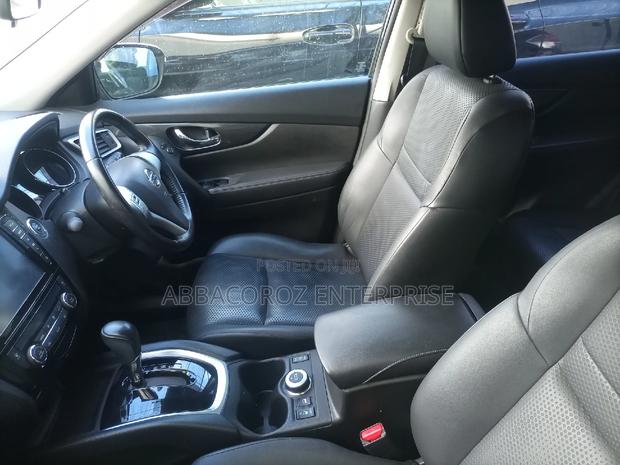 Nissan X-Trail 2015 Matt Black