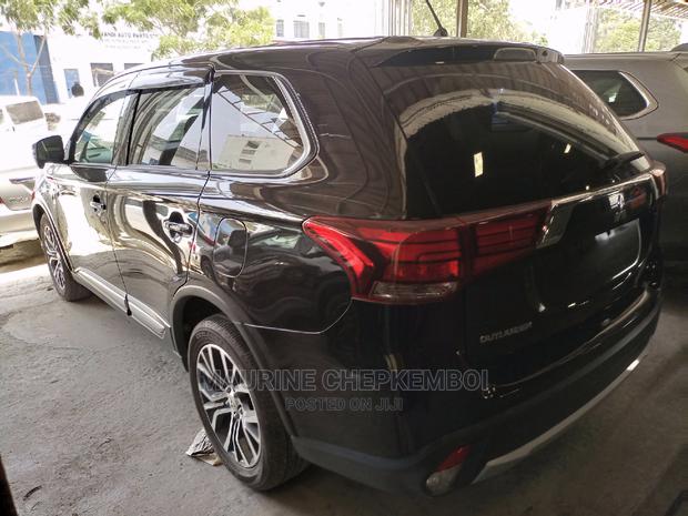 Mitsubishi Outlander 2014 Matt Black
