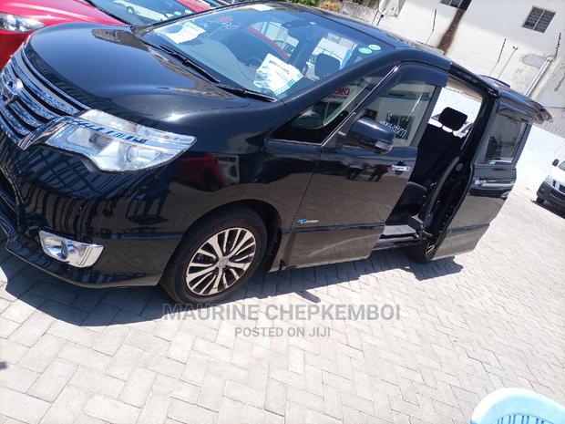 Nissan Serena 2014 Black