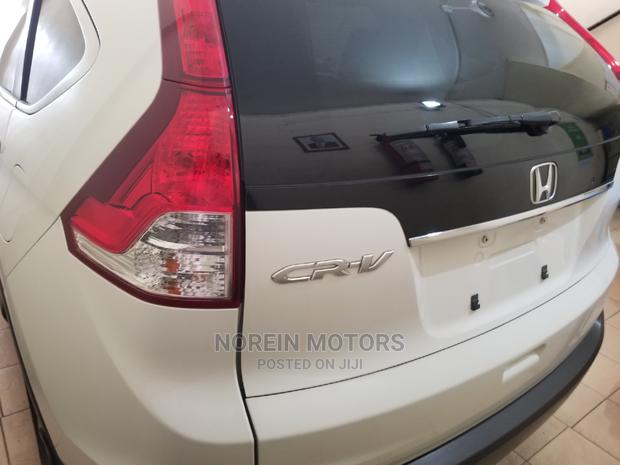 High-Quality Pre-Owned 2014 Honda CR-V in White