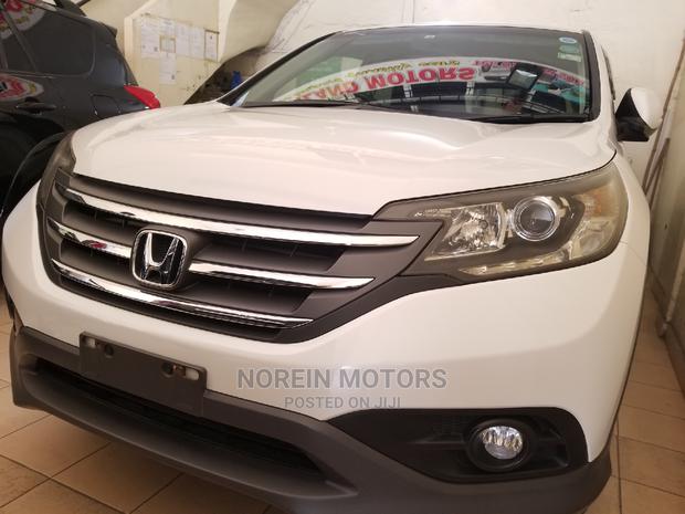 High-Quality Pre-Owned 2014 Honda CR-V in White