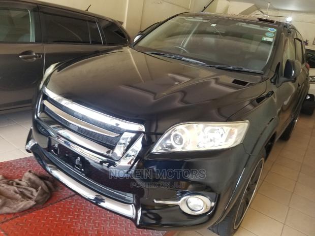 2014 Toyota Vanguard Black - Luxury SUV at Great Price