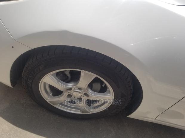 2014 Mazda Axela SV Premium: Performance & Style