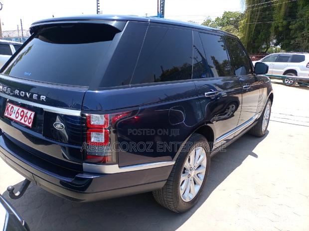 Land Rover Range Rover Vogue 2015 Blue