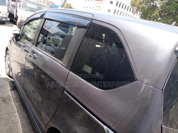 Honda Freed 2015 Gray