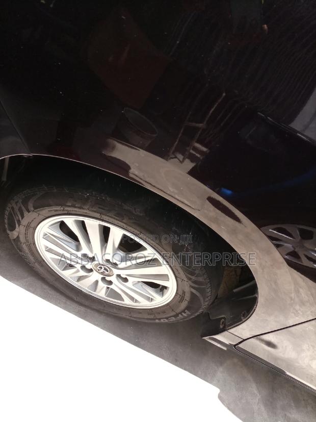 Toyota Noah 2015 Brown