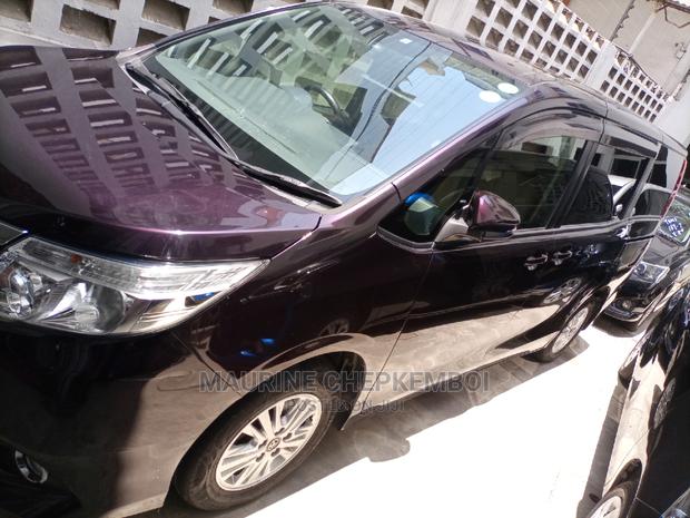 Toyota Noah 2015 Brown